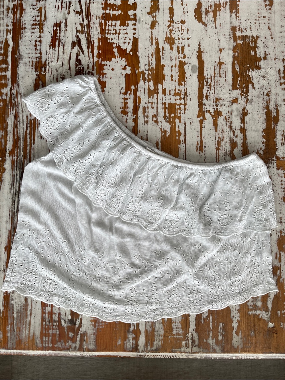 AEO White Eyelet Off-Shoulder Ruffle Women's Top